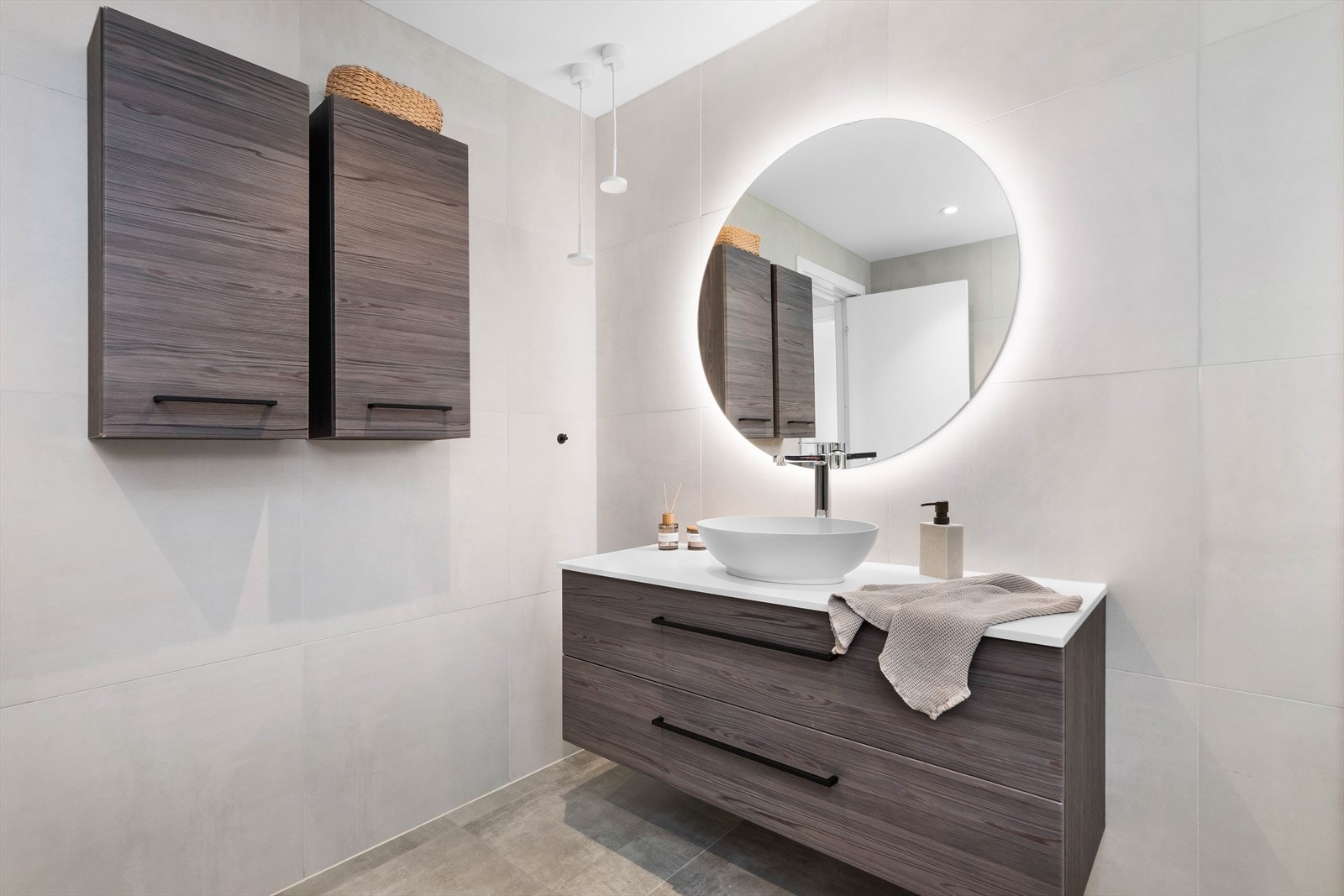 Badet er 7,2 kvm og var nytt i 2019. Galleribilde