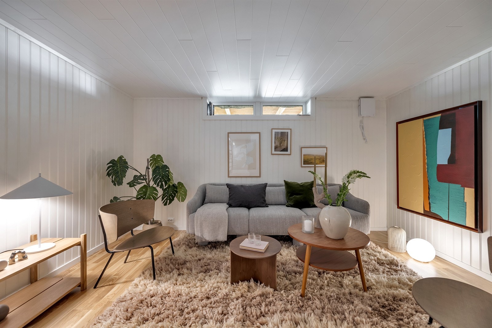 I boligens underetasje er det en flott kjellerstue. Galleribilde
