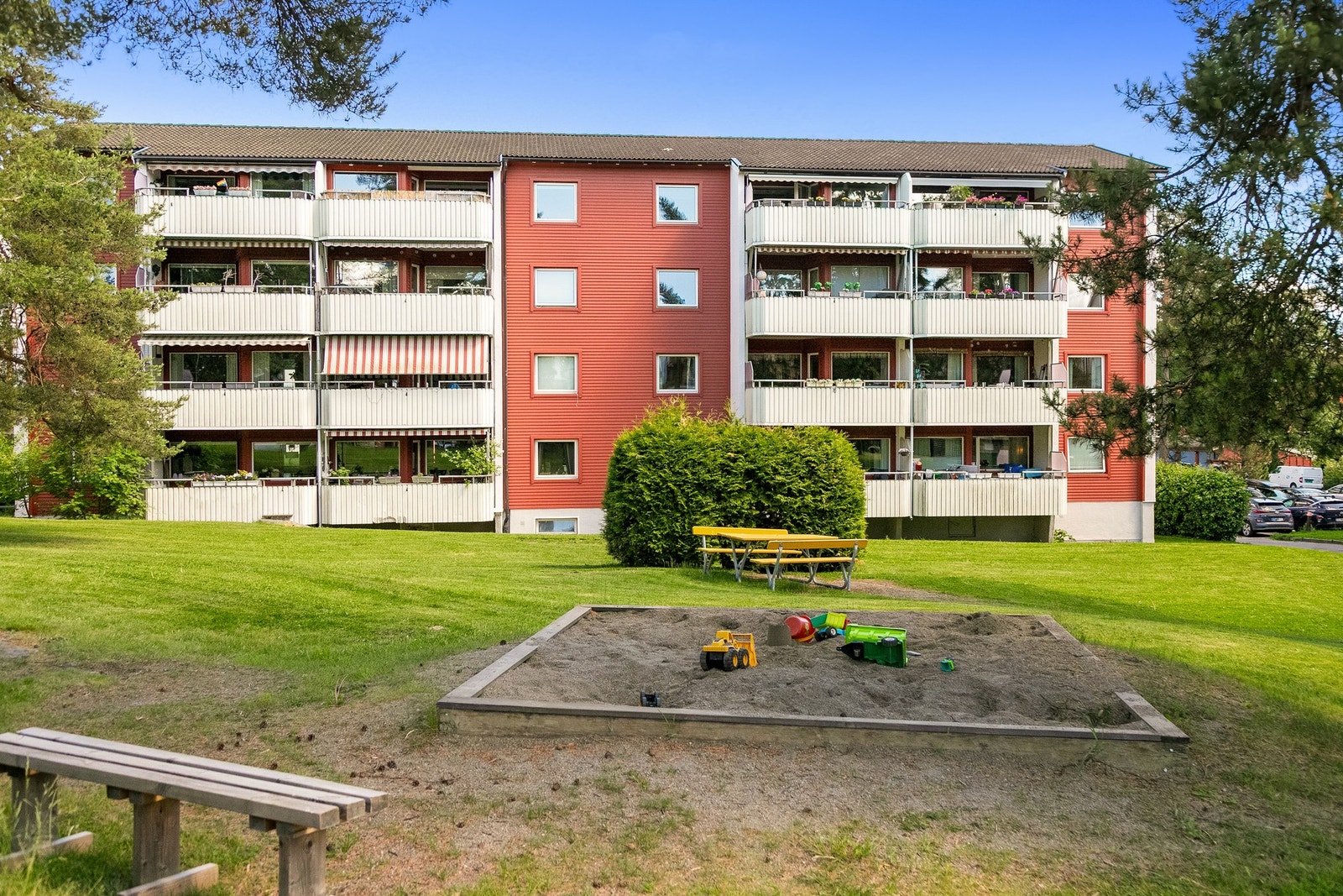 Borettslagets flotte felles areal er til stor glede for både store og små. Galleribilde