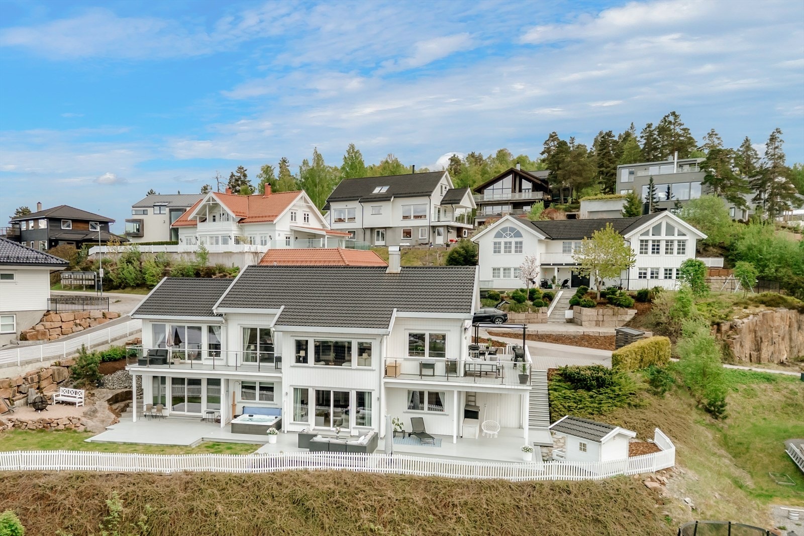 Velkommen til Kniveåsen terrasse 17! Foto: Knipzet AS Galleribilde