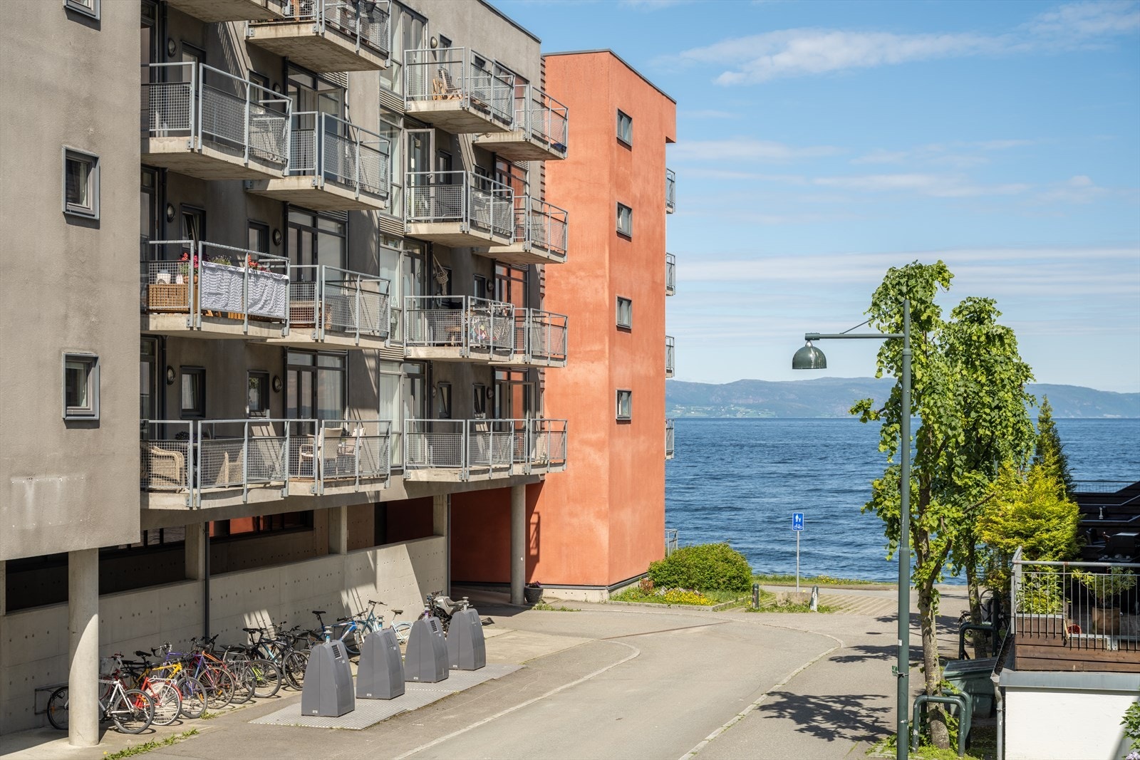 Det medfølger også en ekstern bod i kjeller på 3m². Galleribilde