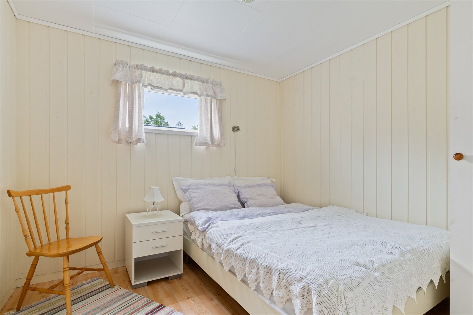Soverommet i underetasjen er på 8m². Galleribilde