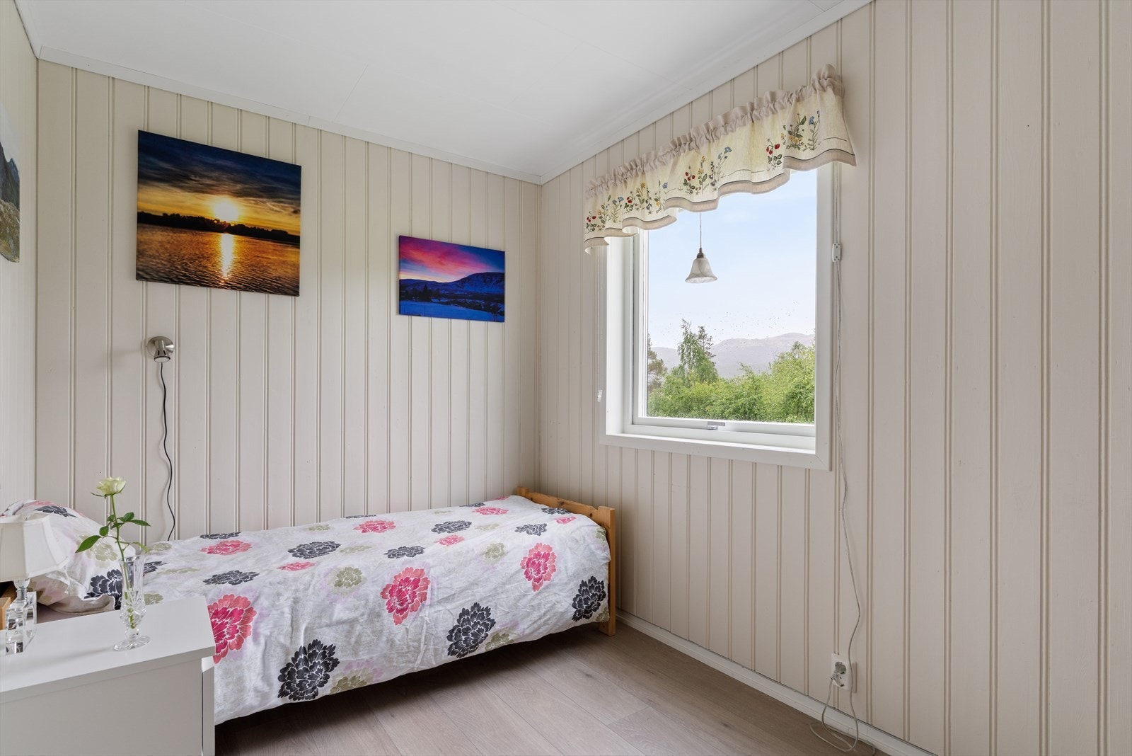 Det andre soverommet i hovedetasjen er på 7m². Galleribilde