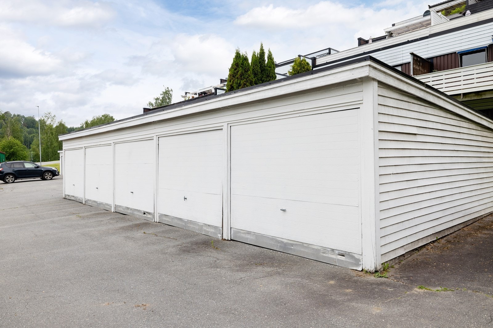 Det medfølger én biloppstillingsplass i felles garasjeanlegg. Galleribilde