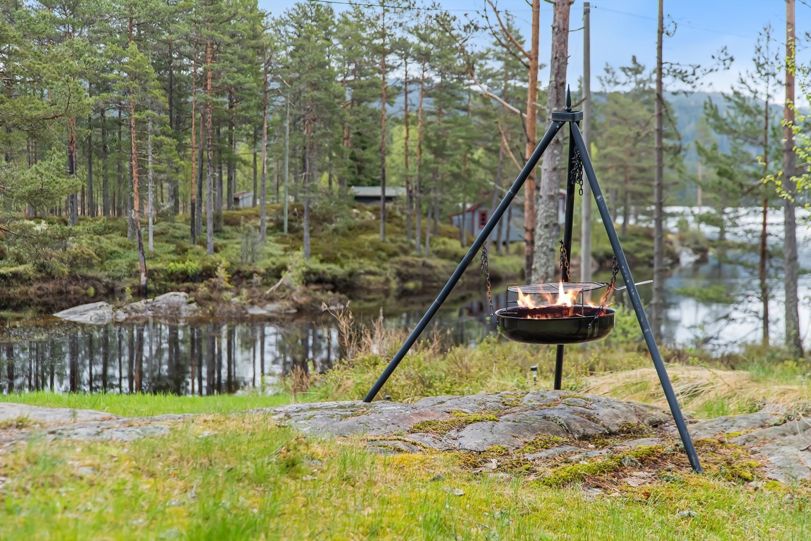 Eiendommen har vannlinje. Galleribilde
