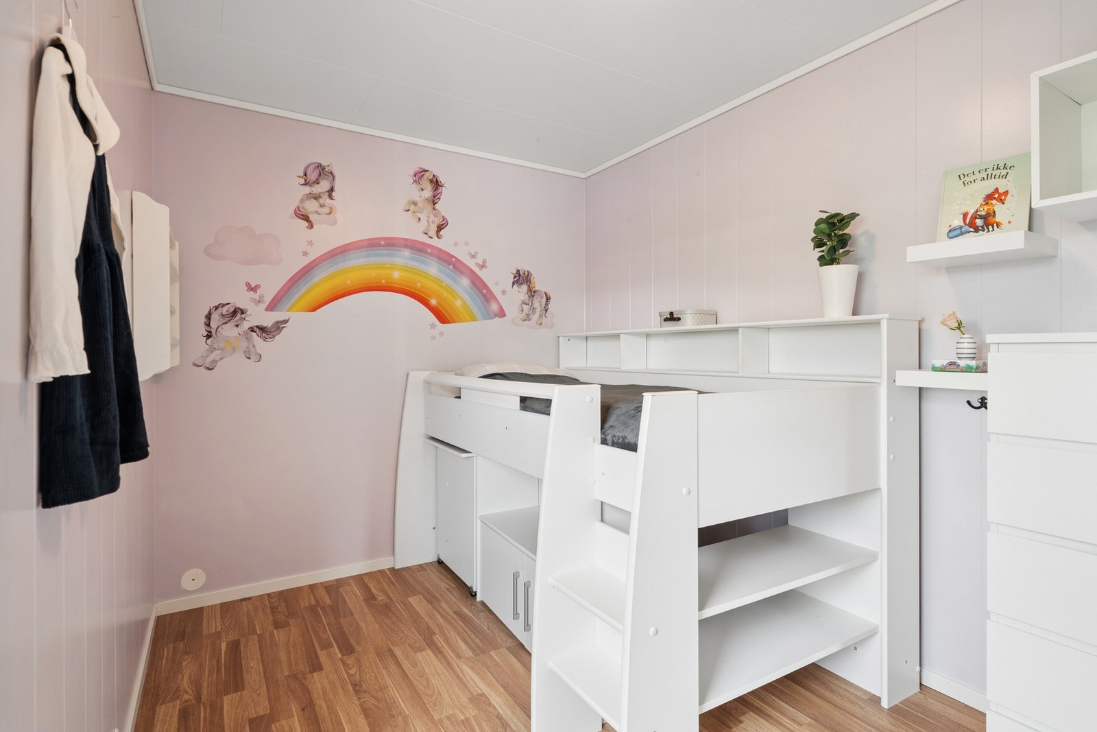 - Soverom 3 måler 9 m² - Galleribilde