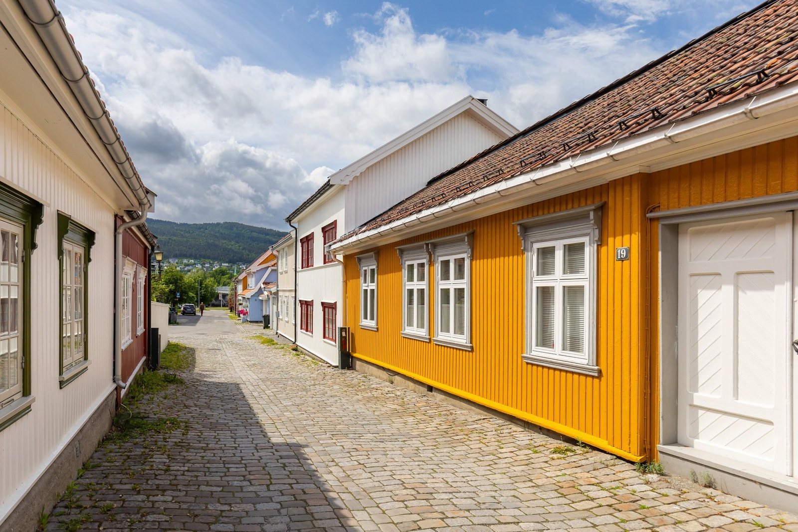 Et flott boligfelt fylt med klassisk bebyggelse. Galleribilde