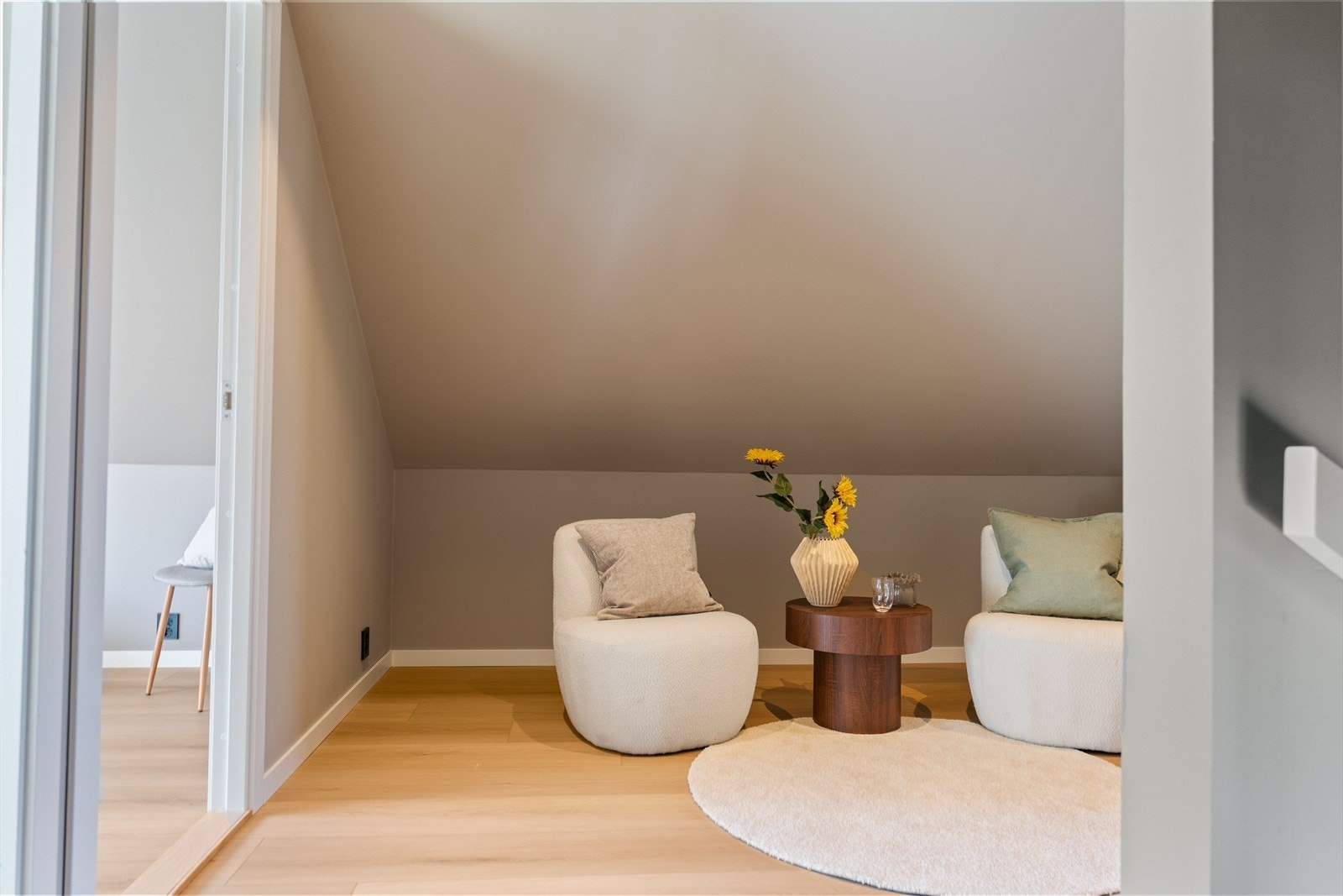 Loftstue Galleribilde