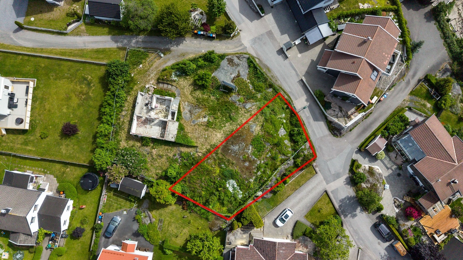 Det er ikke tegnet opp sikre/riktige grenser. Dette viser kun en oversikt over ca. plassering. Galleribilde