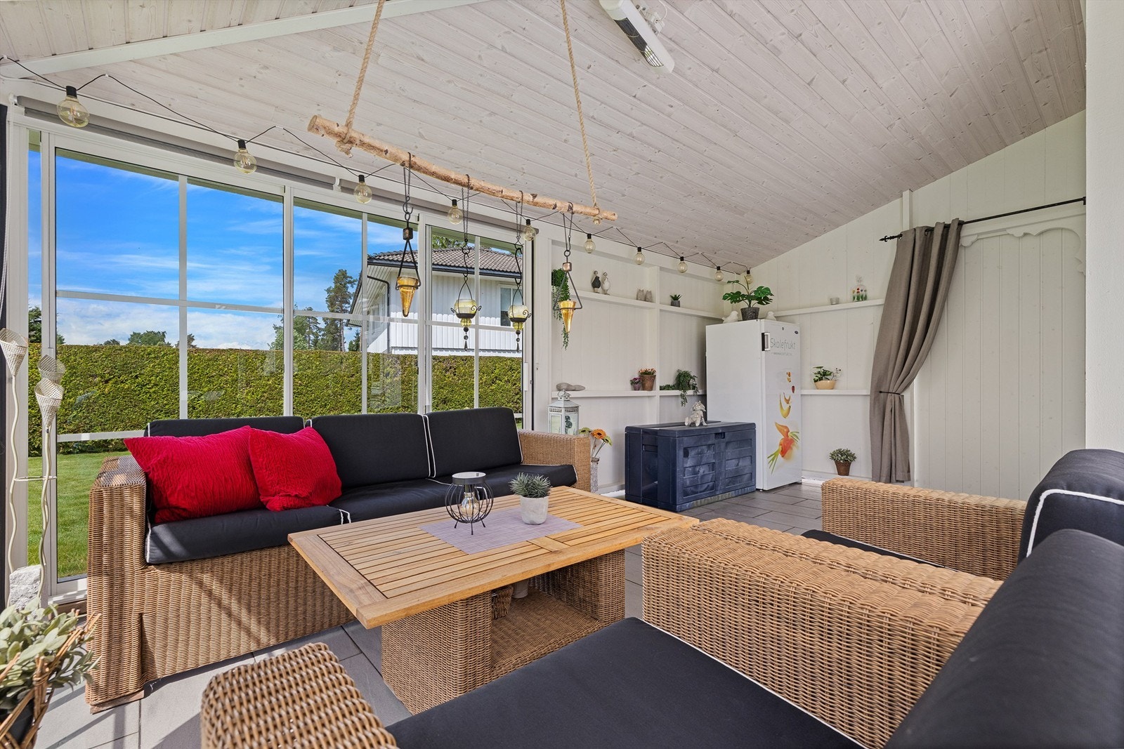 Hagestuen er lys og trivelig Galleribilde