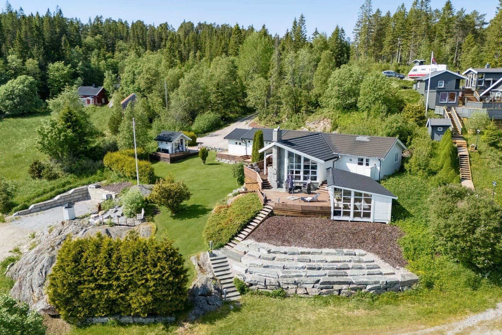Velkommen på visning av en meget tiltalende fritidsbolig! (Foto: EFKT / Line Ottesen Berre ) Galleribilde