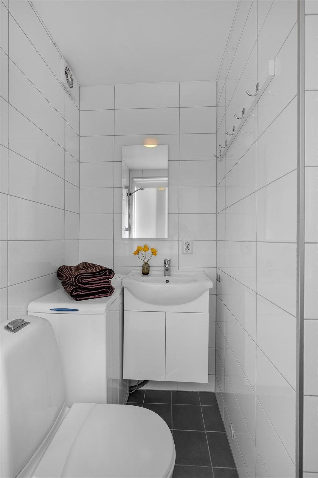 Badrom med mulighet for egen vaskemaskin. Galleribilde
