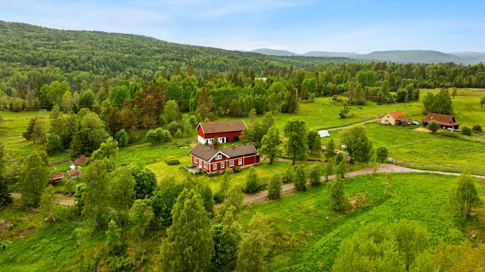 Velkommen til Elvedalsveien 682 Galleribilde