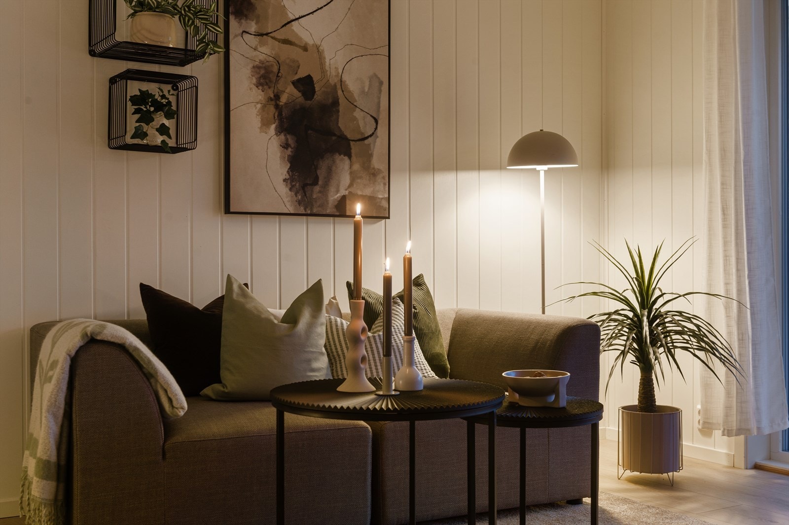 De lyse overflatene gir et godt utgangspunkt for personlig innredning. Galleribilde