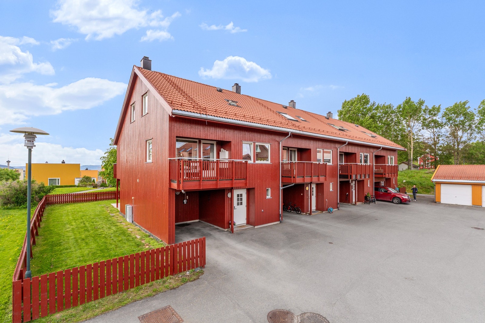 Her får man en sjeldent god endebeliggenhet for området. Galleribilde