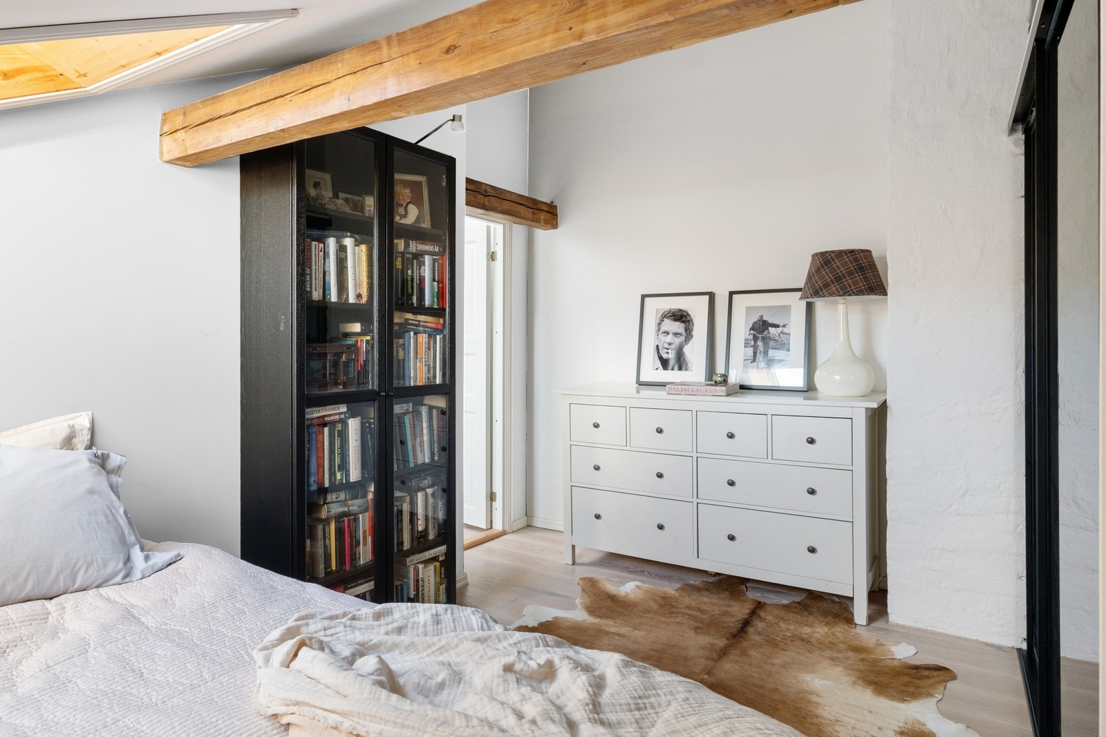 God plass til oppbevaringsmøblement. Galleribilde