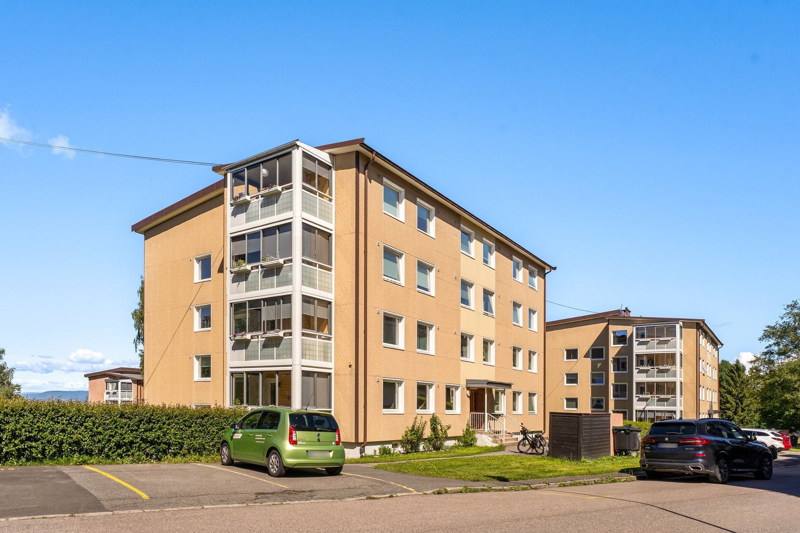 Utvendige fasader er kledd med Steni fasadeplater. Galleribilde