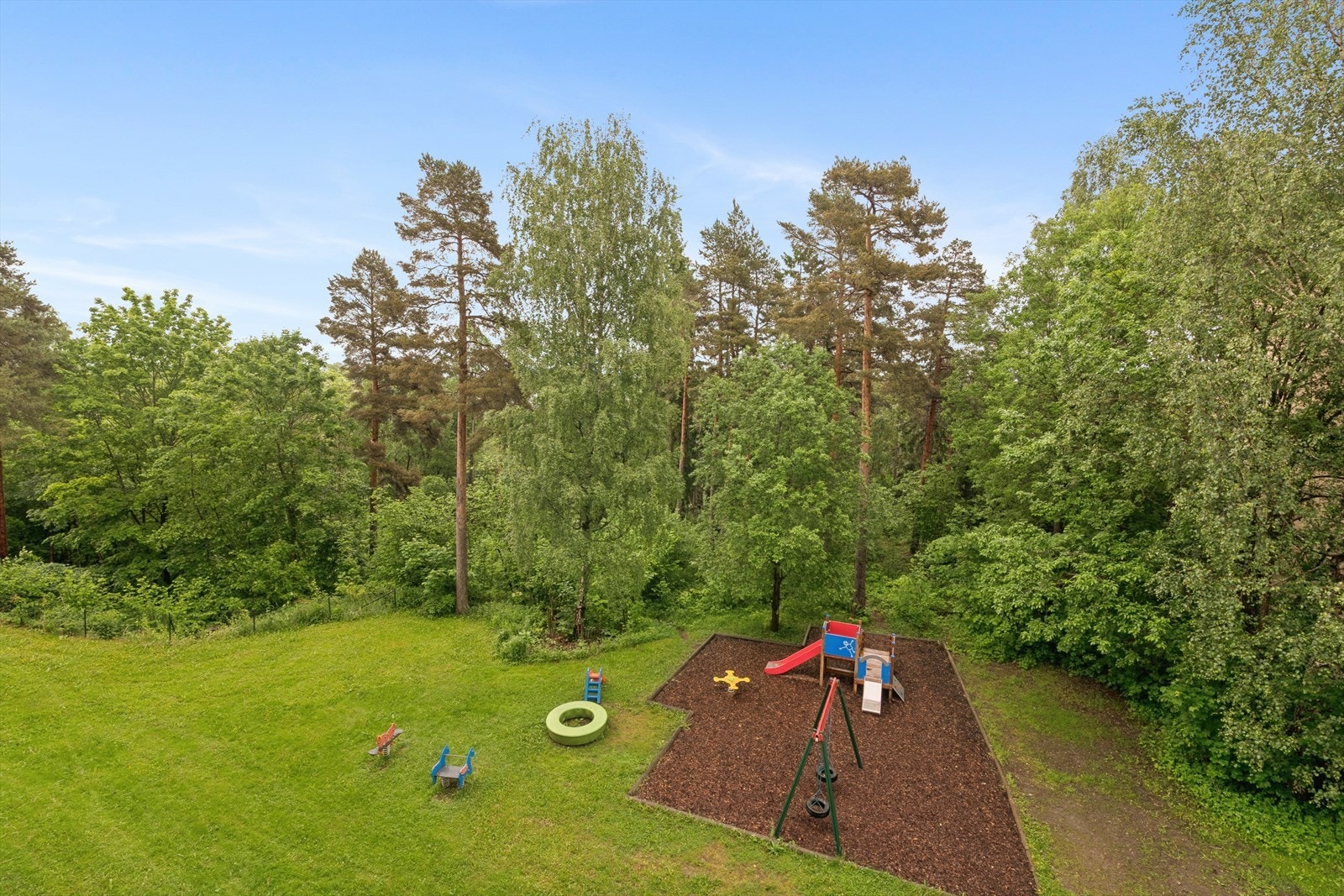 Hyggelig lekeplass i området. Galleribilde