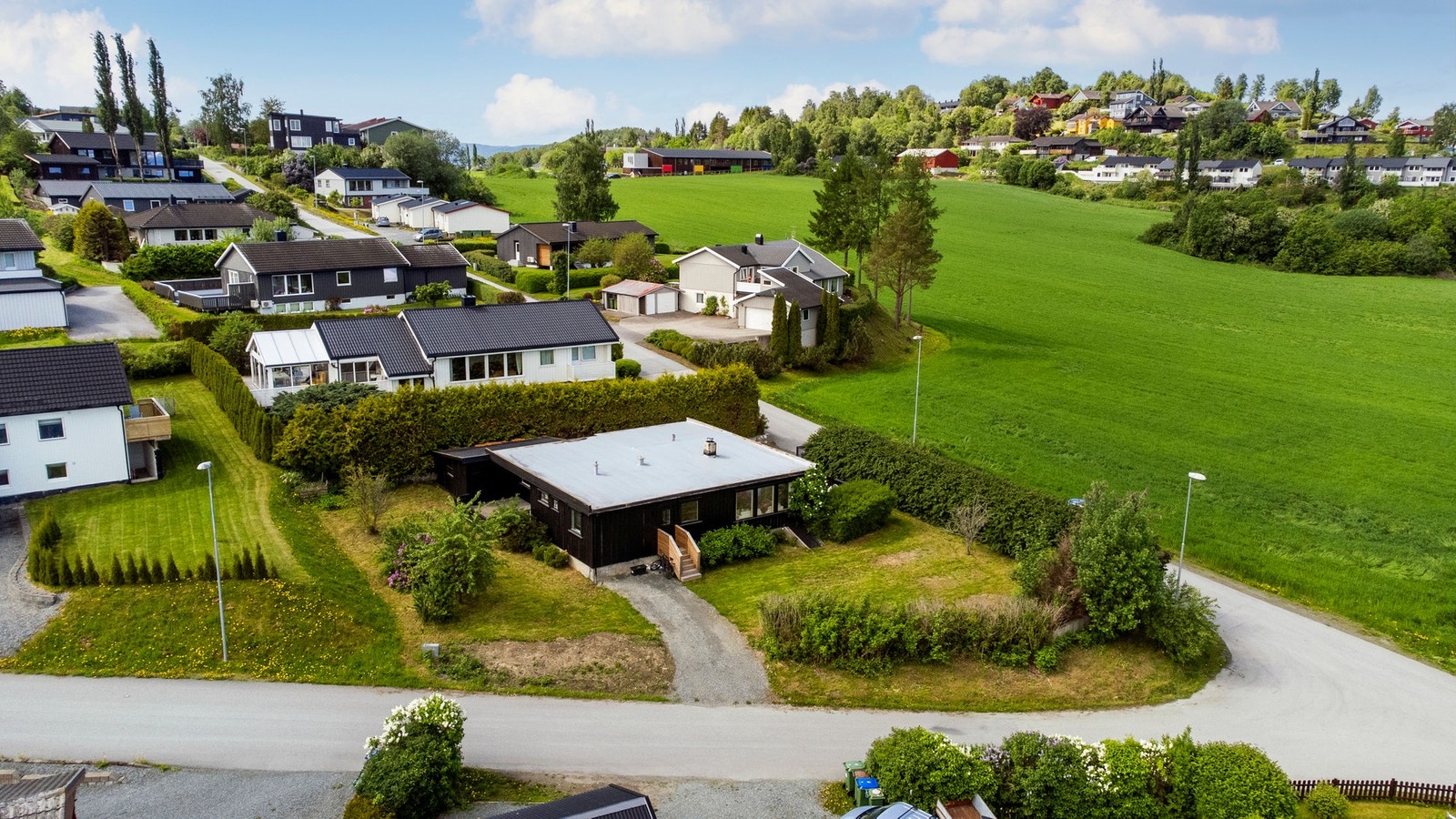 Bolig med alt på ett plan og enkel adkomst fra bakkeplan. Galleribilde