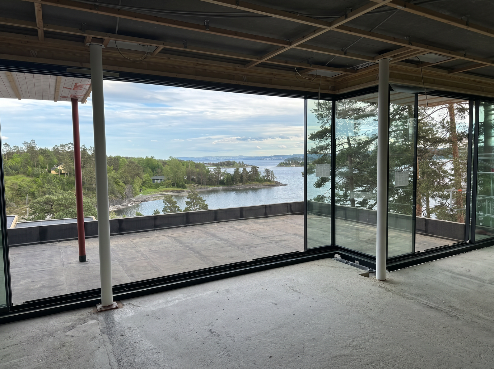 Stue uinnredet Galleribilde