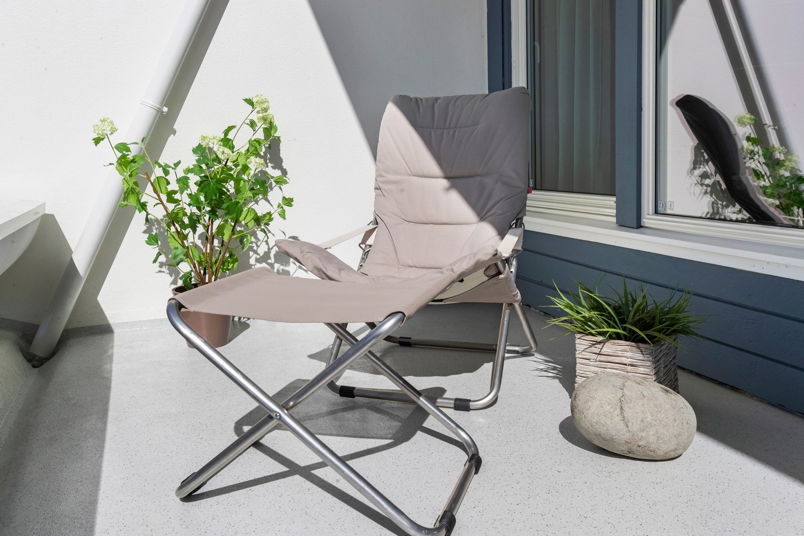 Her kan sene sommerkvelder nytes Galleribilde