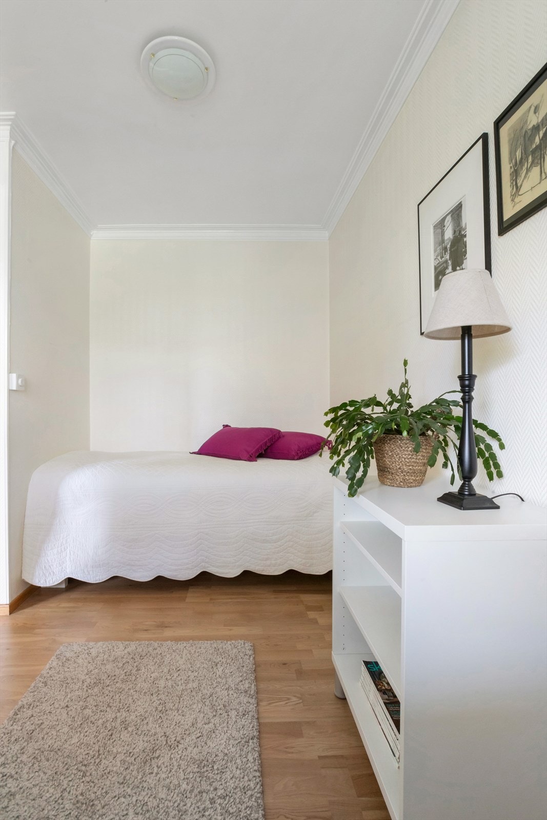 Soverom 2 egner seg godt som barnerom, gjesterom eller kontor. Galleribilde