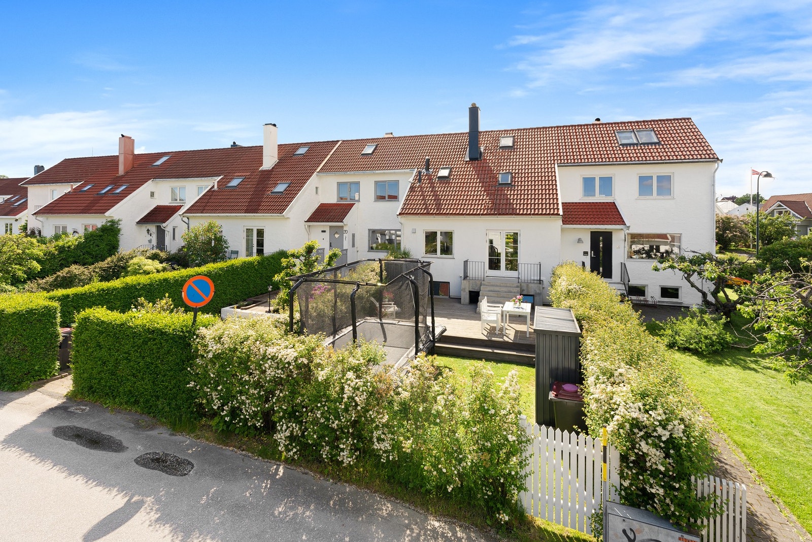 Egen port ut til gaten Galleribilde