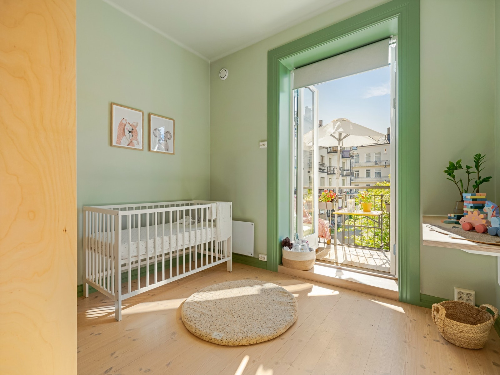 Soverom nr. 2 er av god størrelse og fungerer ypperlig som barnerom, gjesterom eller kontor. Galleribilde