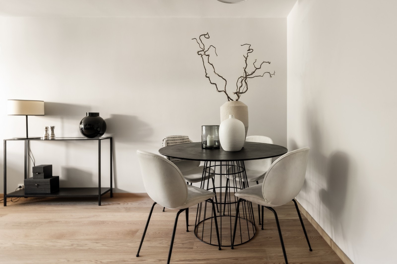 God plass til spisebord Galleribilde