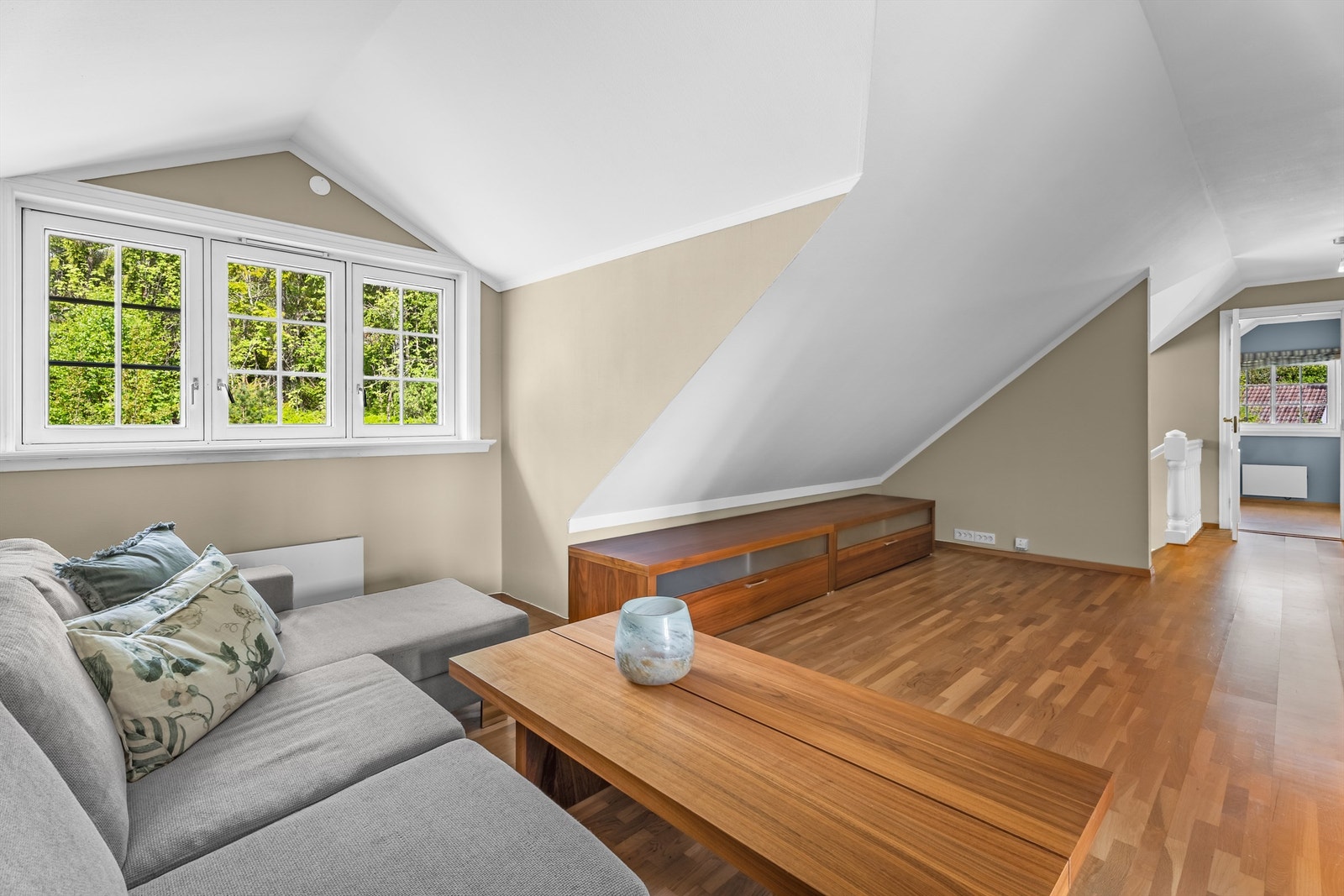 Tv-stue/loftstue Galleribilde
