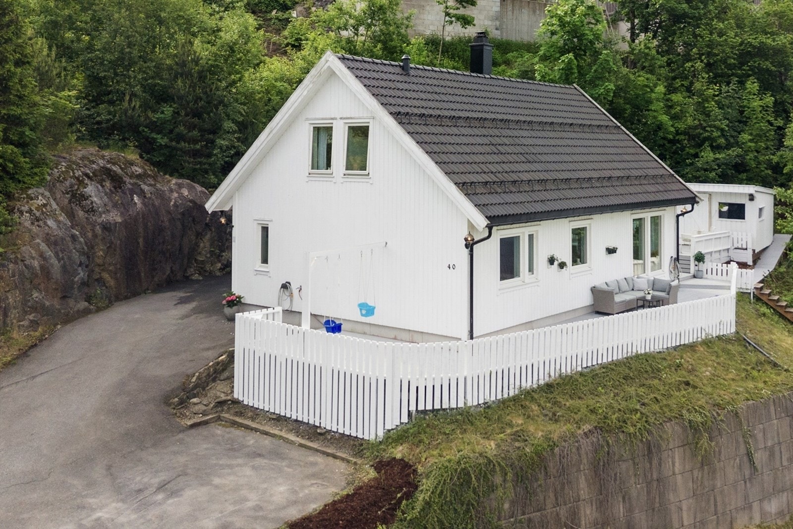 Eiendomsmegler Norge v/ Andrè Jæger Walderhaug ønsker deg hjertelig velkommen til Knausen 40! Galleribilde