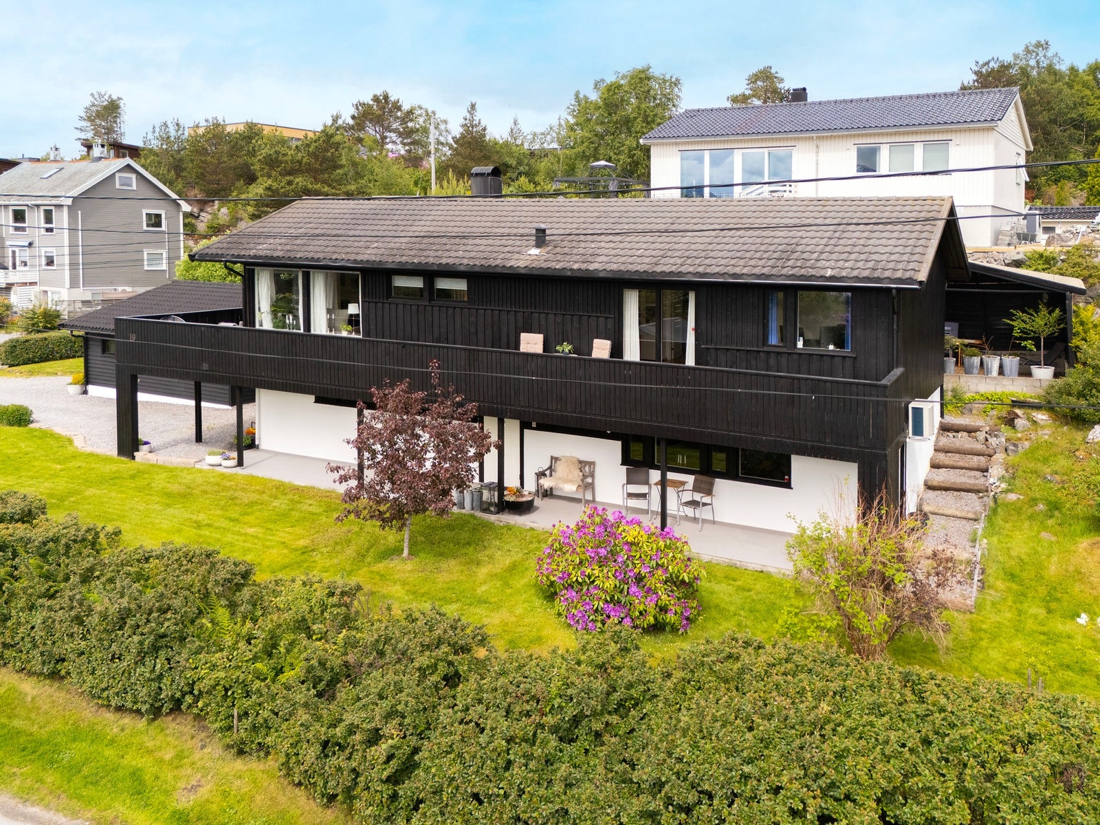 Velkommen til Myrlandsvegen 19! (Foto: J.C. Eiendomsfoto) Galleribilde