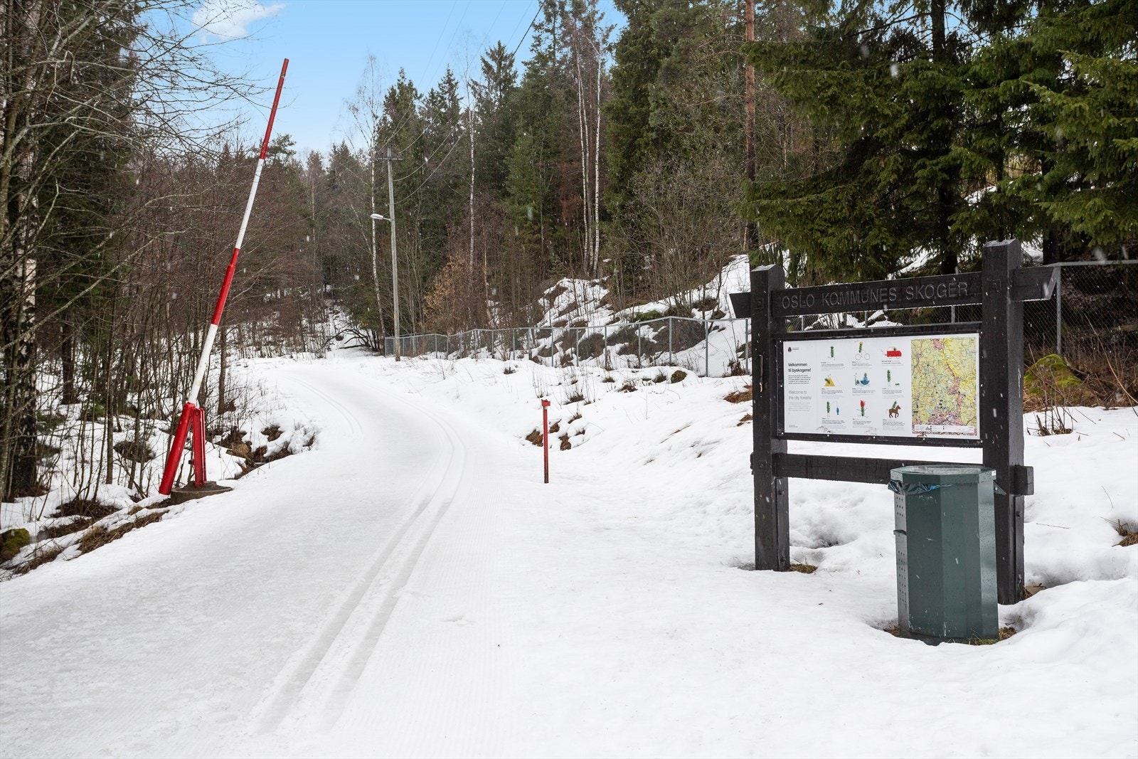 Rett utenfor døren starter lysløypa som leder inn i milevis med tur- og skimuligheter i Lillomarka. Galleribilde
