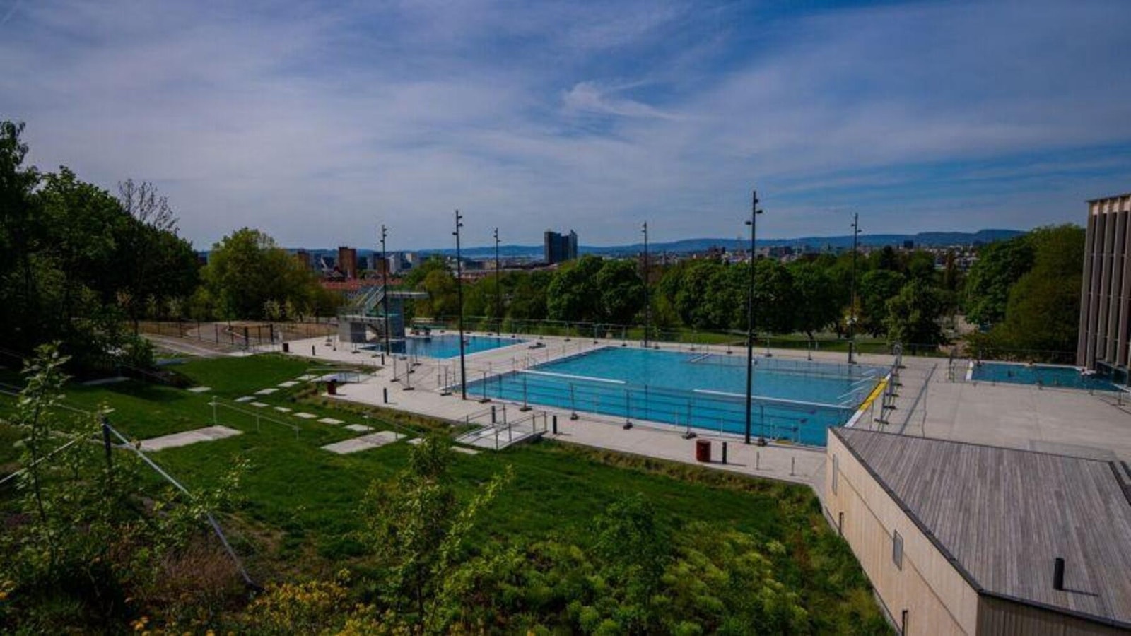 Tøyen bad Galleribilde