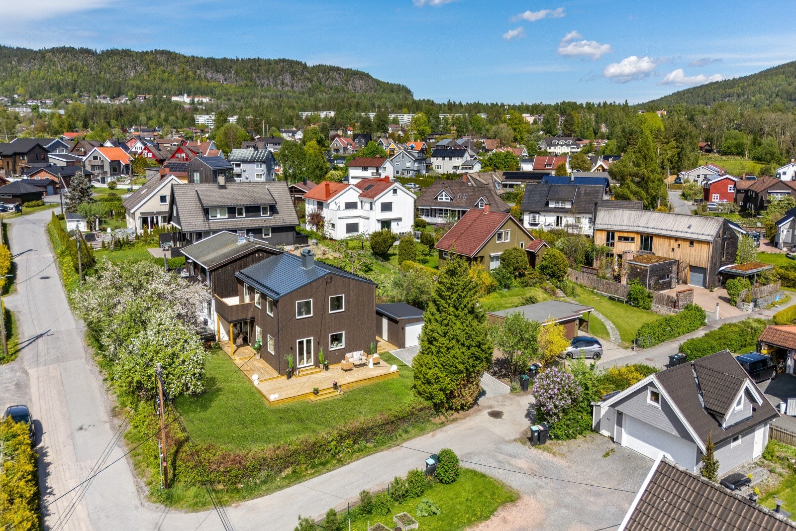 Et hjem med både funksjonalitet, kvalitet og familievennlig beliggenhet Galleribilde