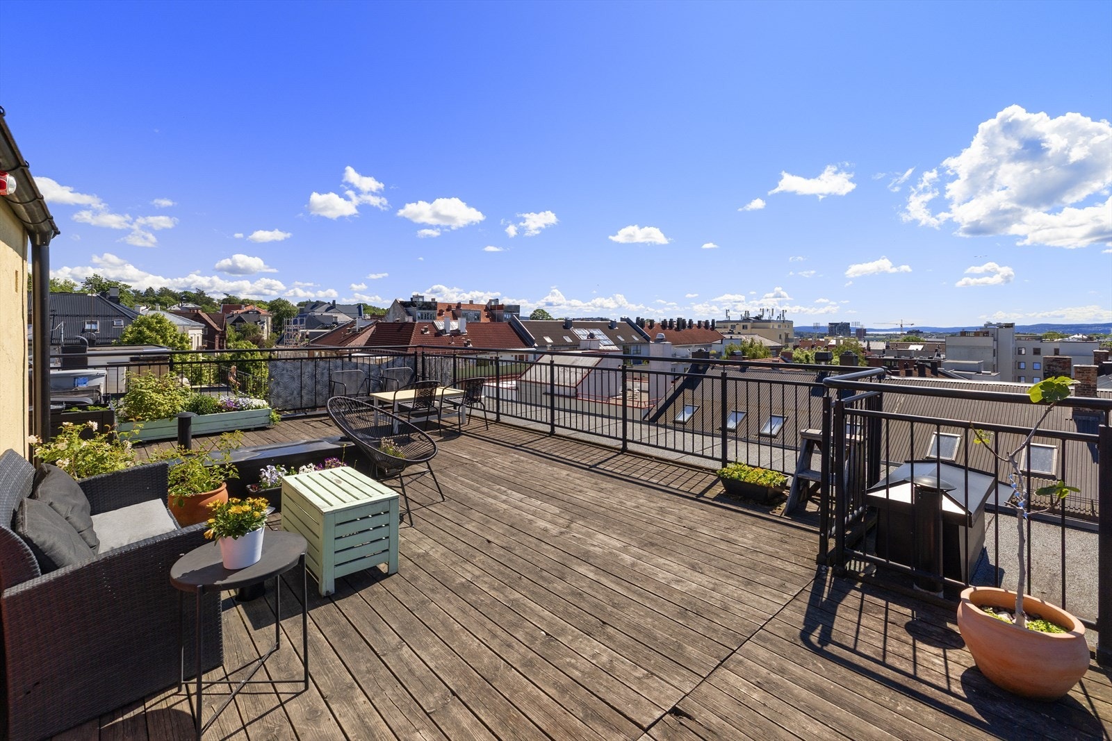 Sameiet har en flott, felles takterrasse for beboerne. Galleribilde