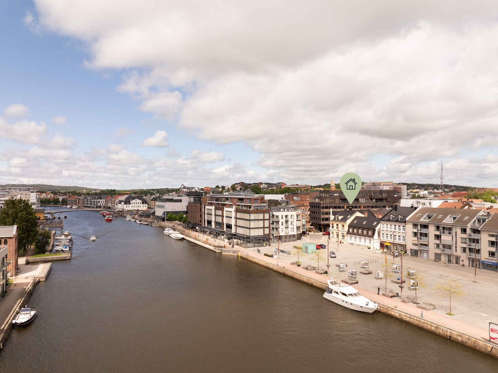 Loftsleiligheten er et spennende alternativ for deg som ønsker å bo sentralt og ha nærhet til alle byens tilbud. Fotograf; Kristoffer Kristiansen. Galleribilde