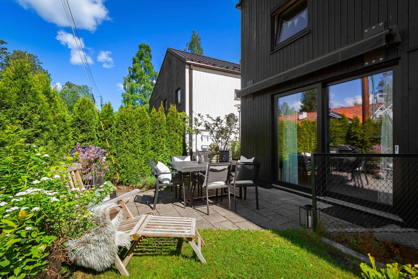 Her har man solen til sent på kveld. Galleribilde