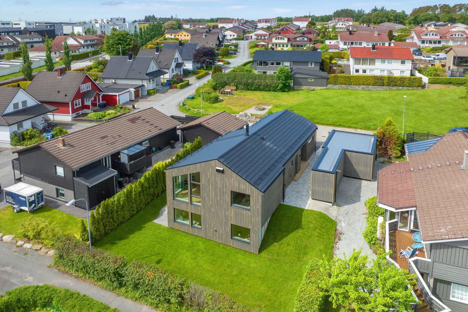 Fin hage med gode solforhold Galleribilde