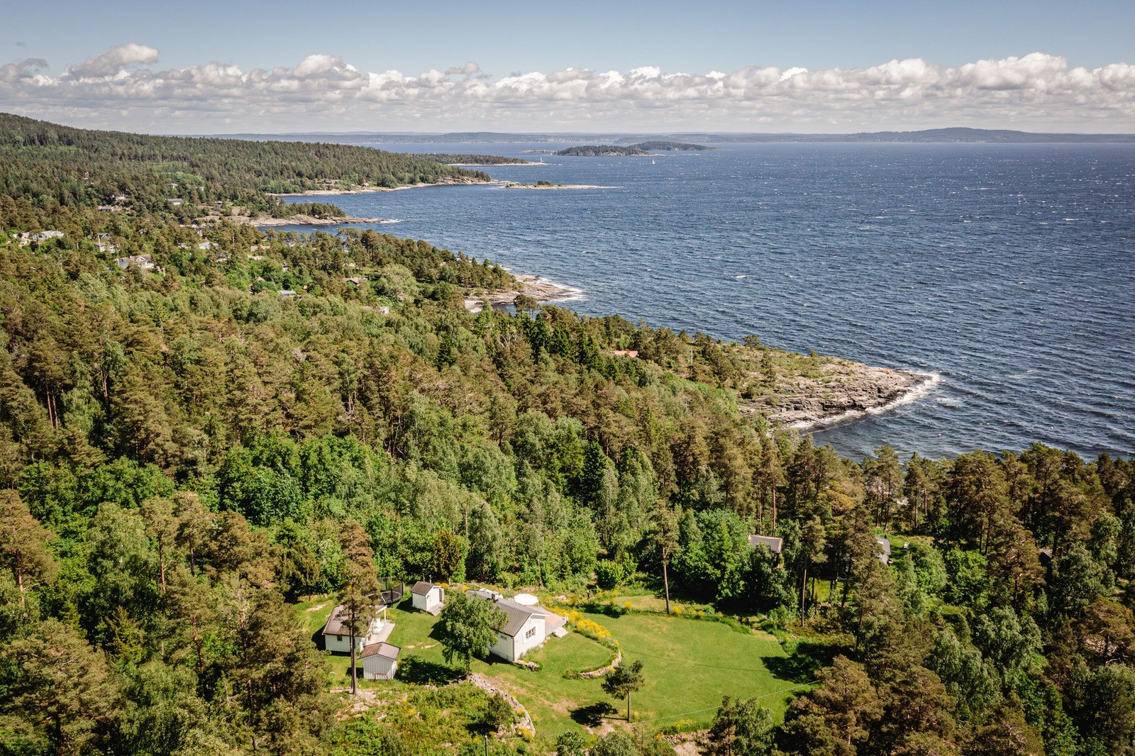 Velkommen til Skjøttelvikveien 74! Galleribilde