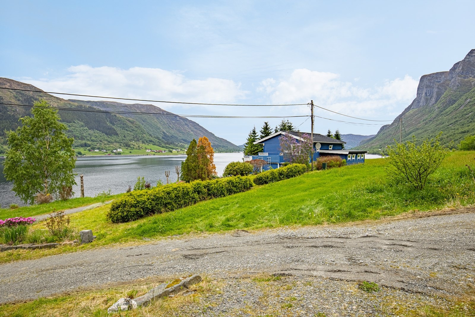 En landlig eiendom der du kommer tett på den flotte naturen Galleribilde