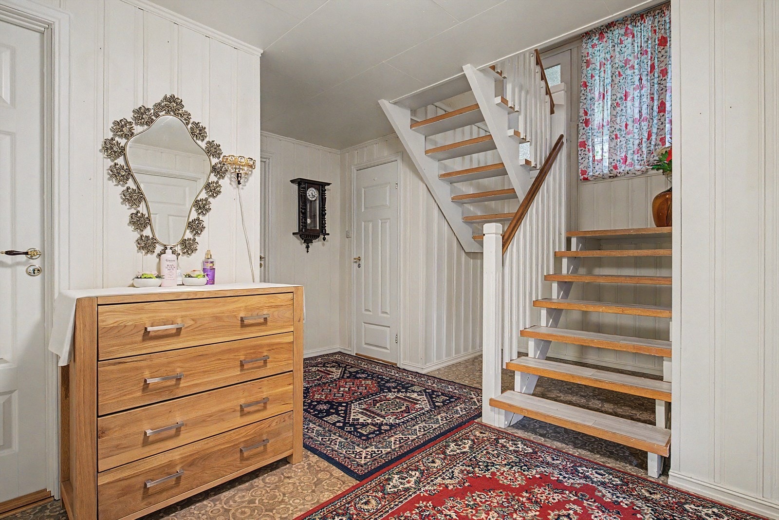 Første etasje Galleribilde