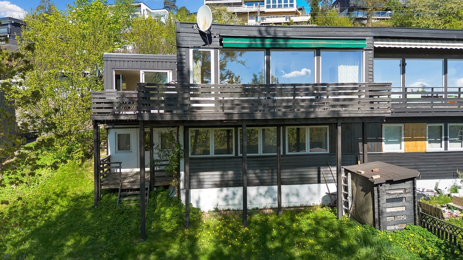Solrike utearealer Galleribilde