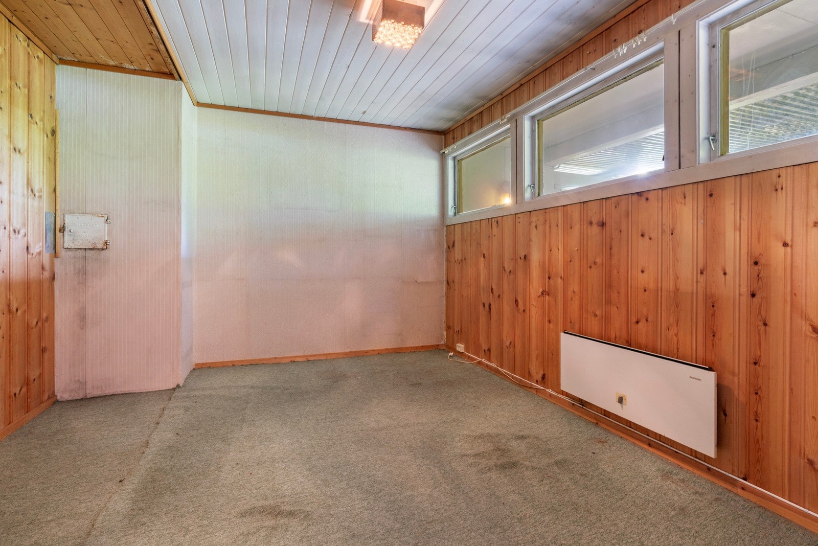 Dette rommet i 1. etasje er angitt som "hobbyrom" på godkjente bygningstegninger. Galleribilde
