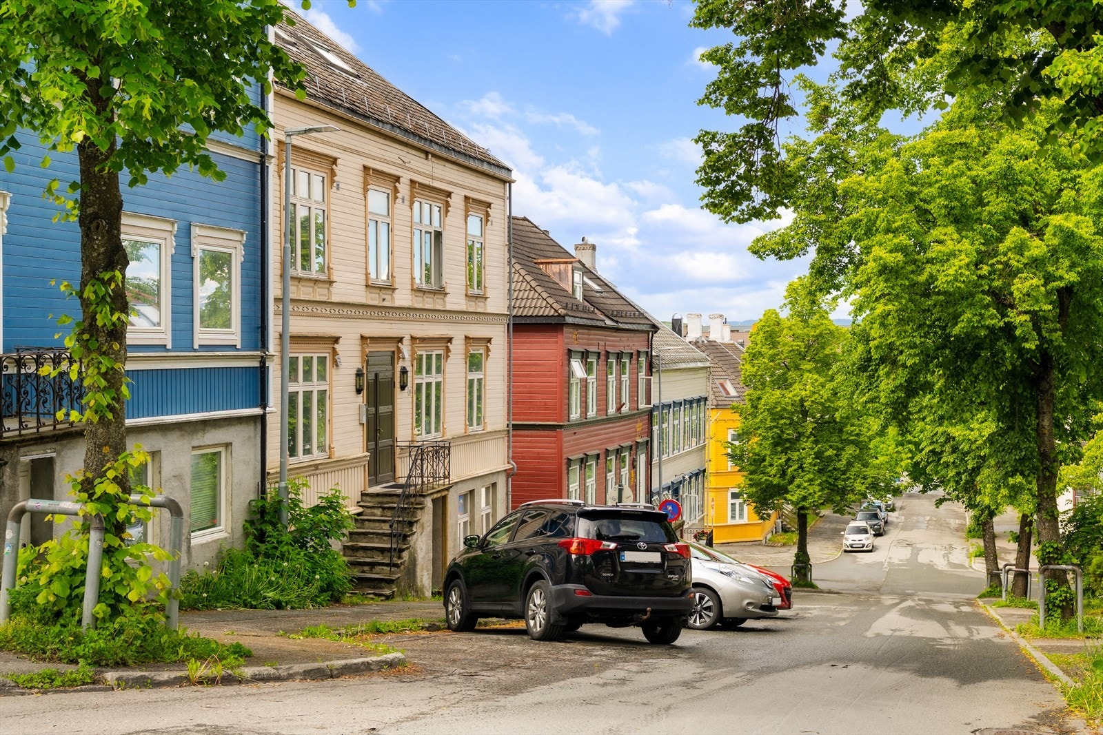 Ta kontakt med megler Olaf E. Rønning om du ønsker privat visningsavtale av leiligheten. Galleribilde