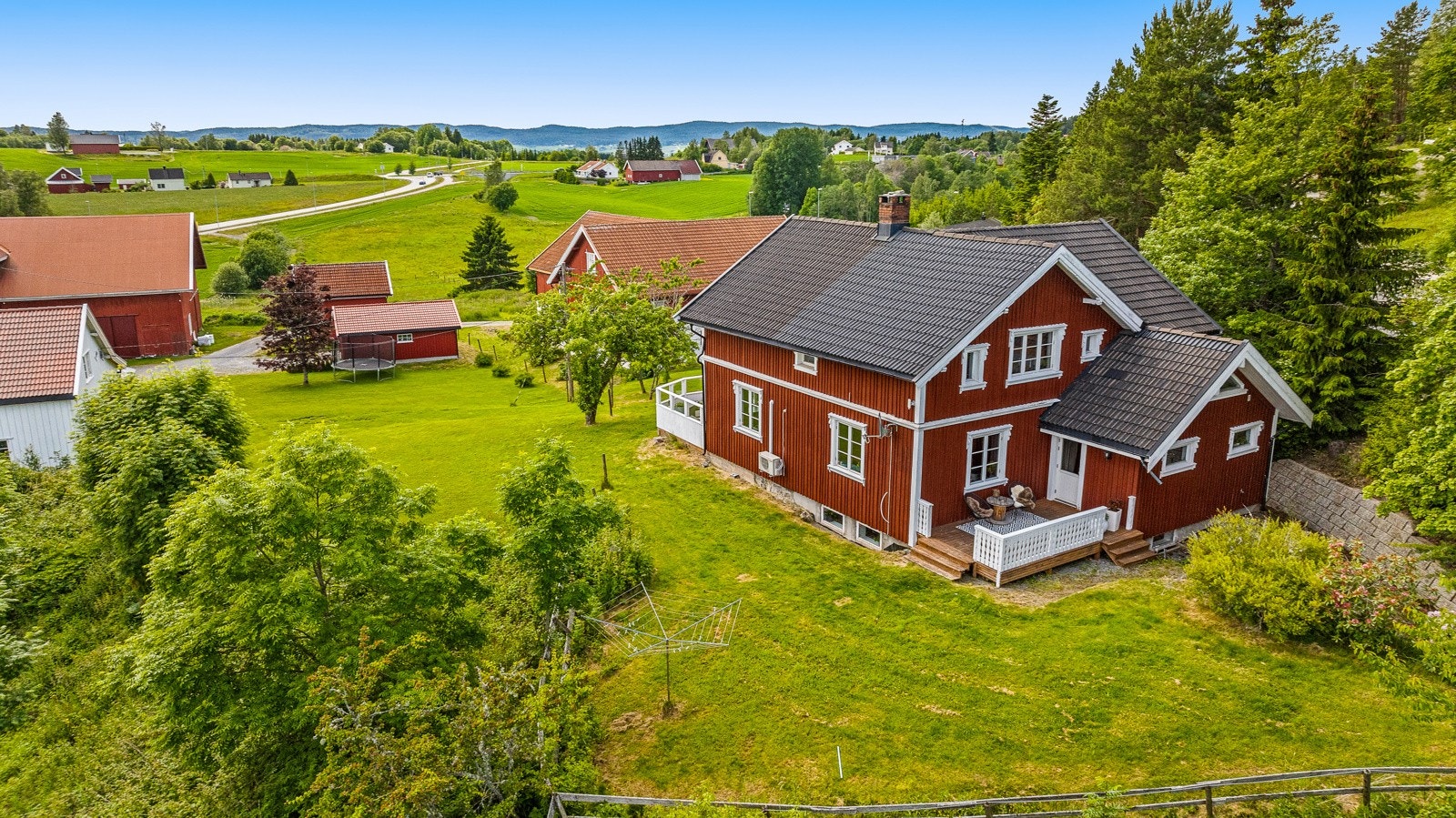 Velkommen til Hølandsveien 57 A&B! Galleribilde