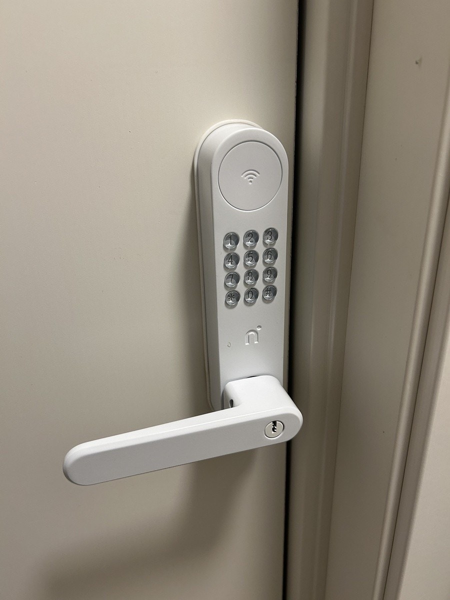Elektronisk lås inn til rommet Galleribilde