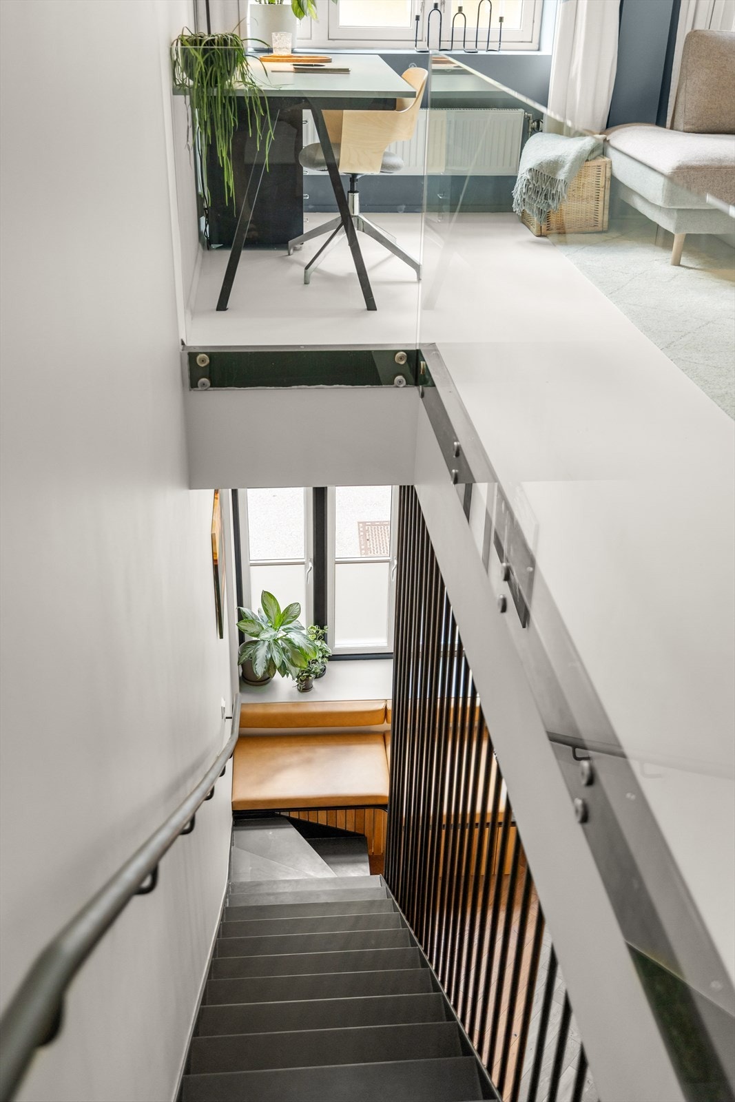 Stilig trapp opp til andre etasje. Galleribilde