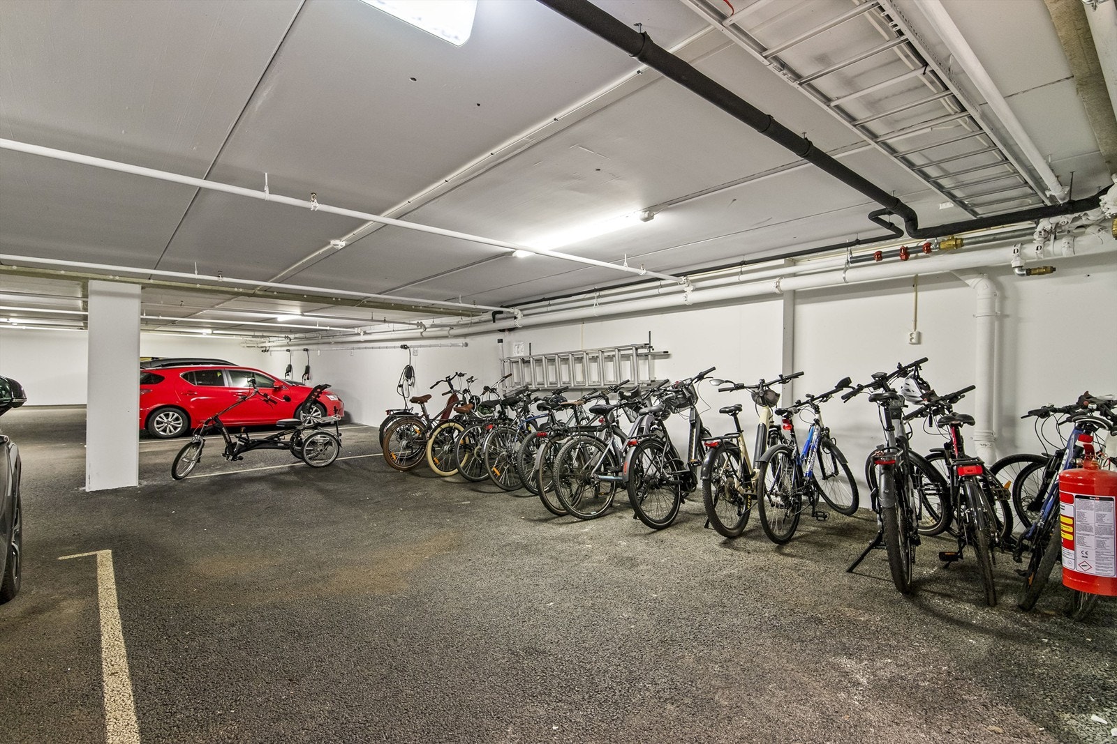 Sykkelparkering Galleribilde