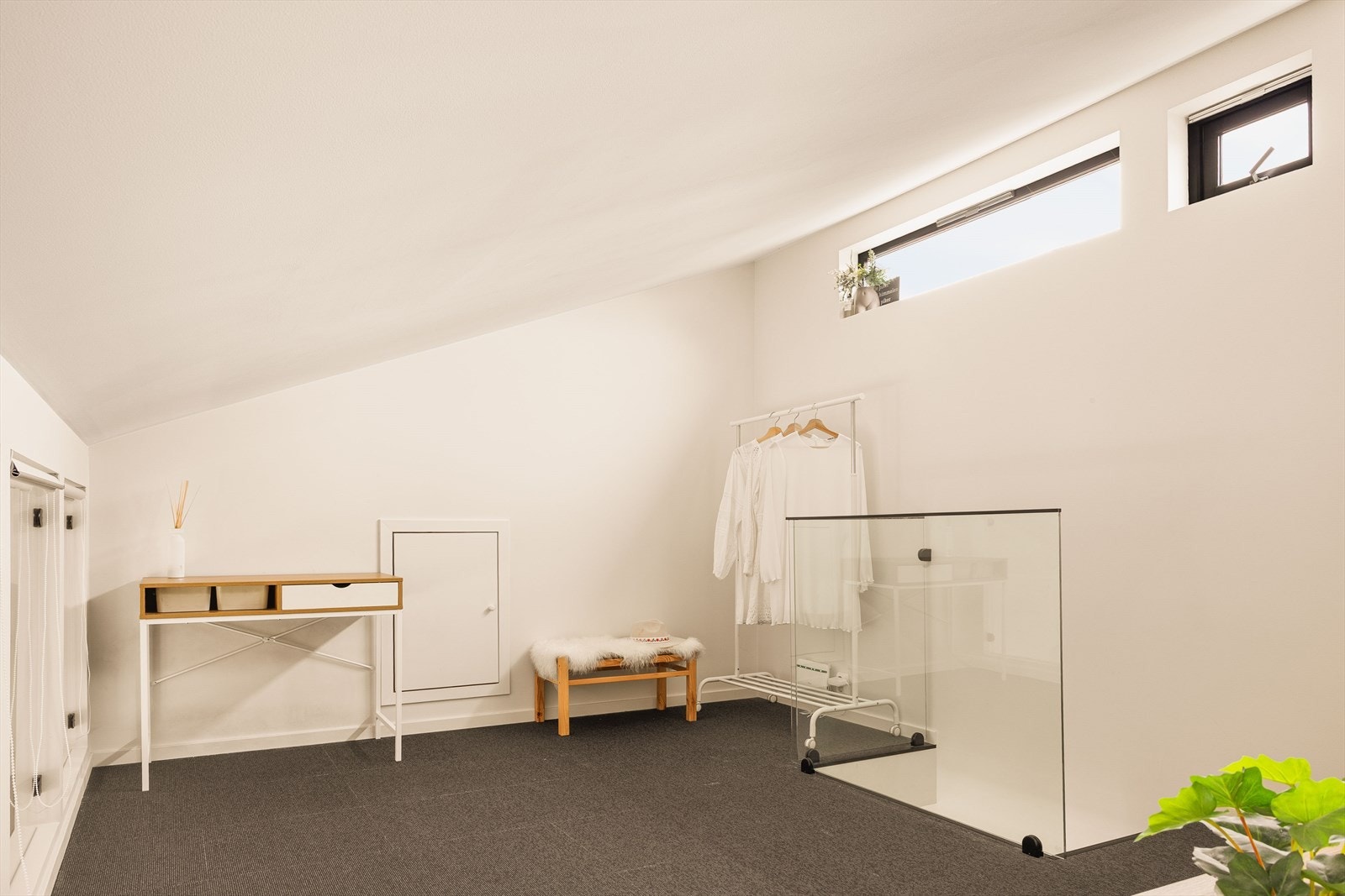 - Gode oppbevaringmuligheter - Galleribilde